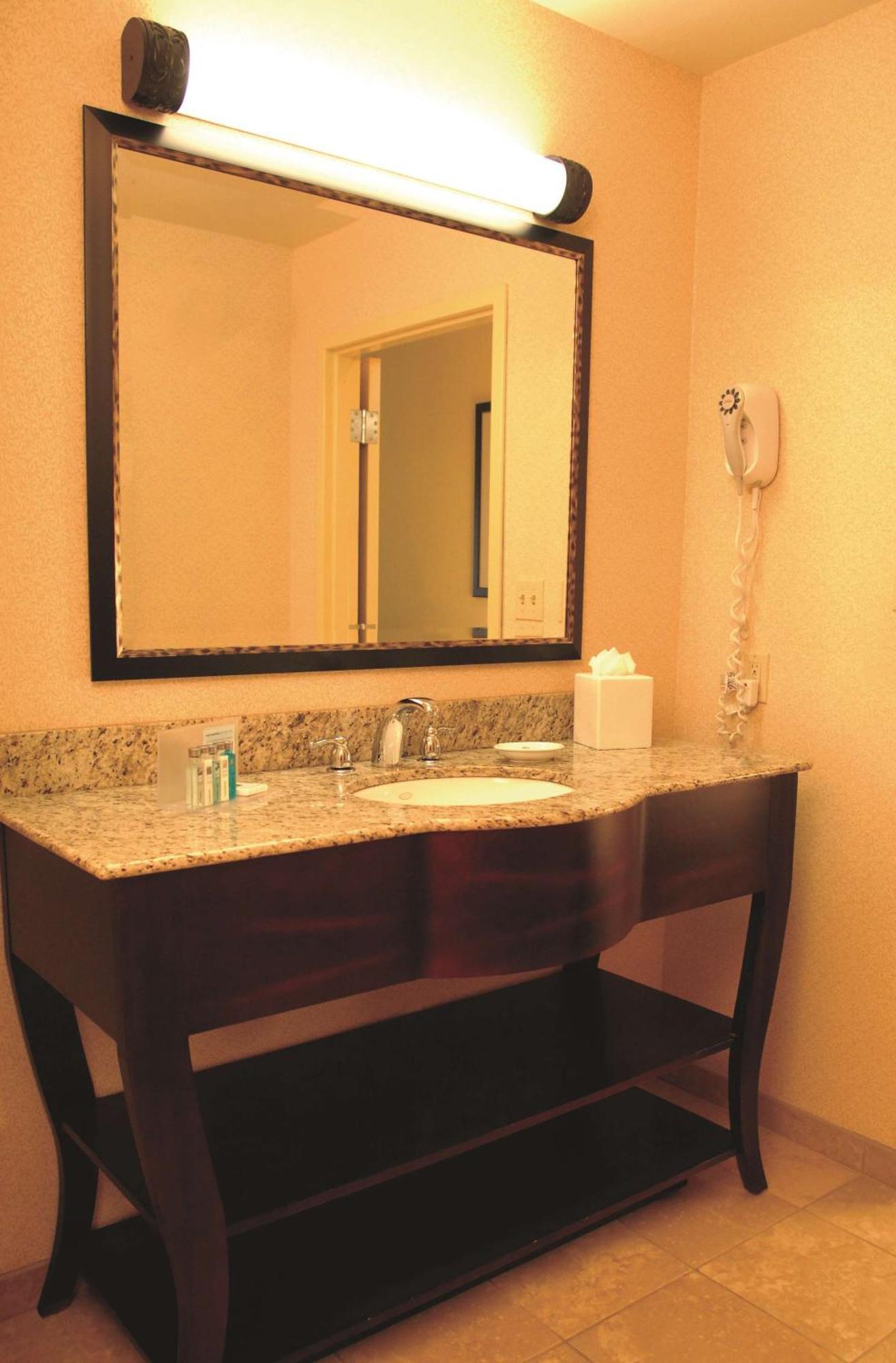 Hampton & Ocean Bayfront-convention Center 3* Ocean City