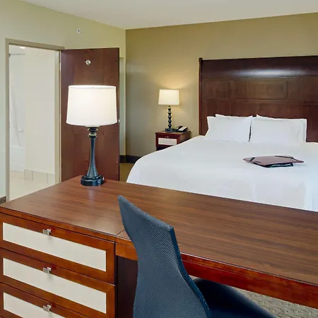 Hampton Inn & Suites Ocean City Bayfront-Convention Center Room photo