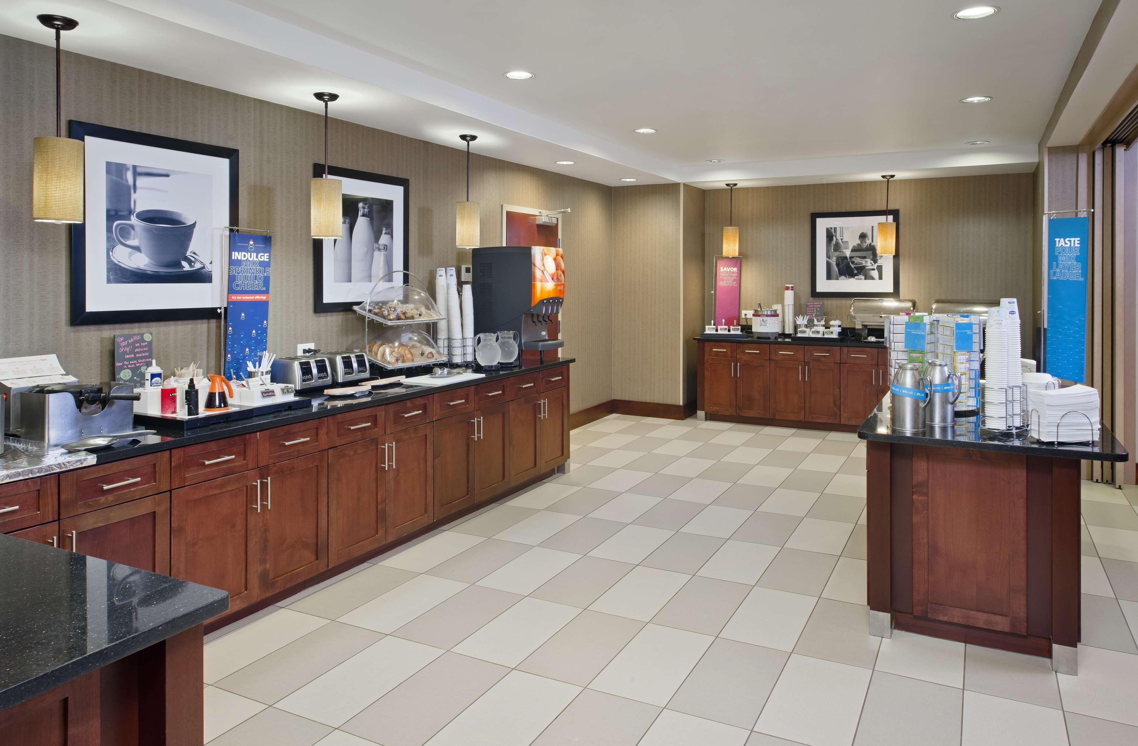 Hotel Hampton & Ocean Bayfront-convention Center Ocean Stadt